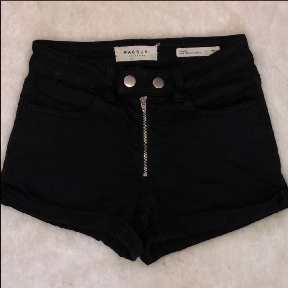 Black pacsun high rise shorts